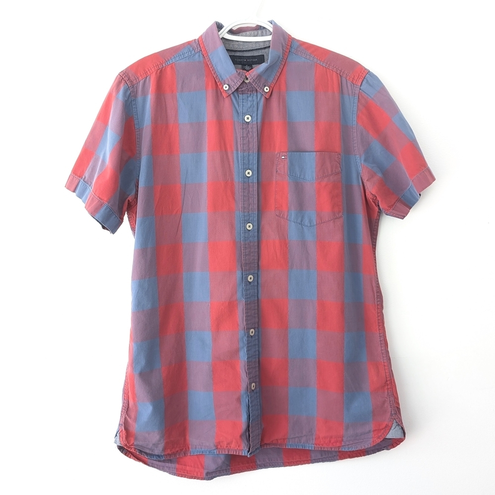 Tommy Hilfiger Men's Short Sleeve Plaid Shirt in Size M